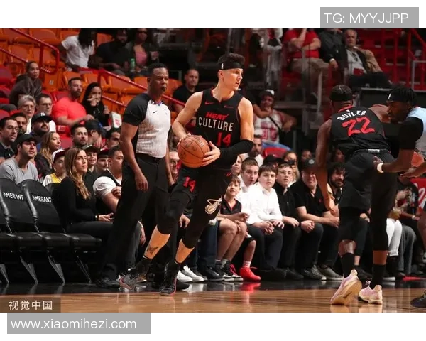 火箭与灰熊激战1月15日NBA赛场精彩对决引发球迷热议